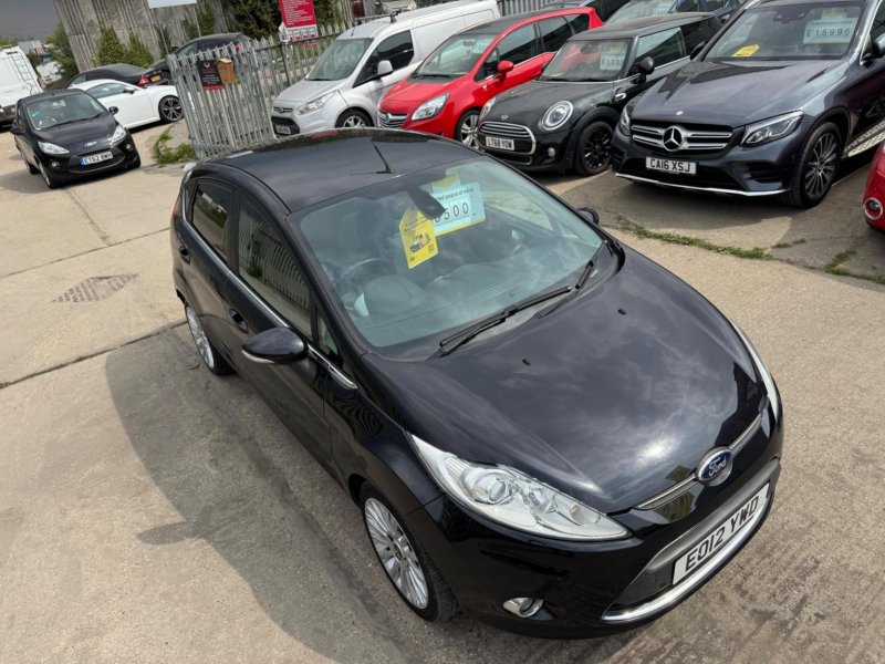FORD FIESTA
