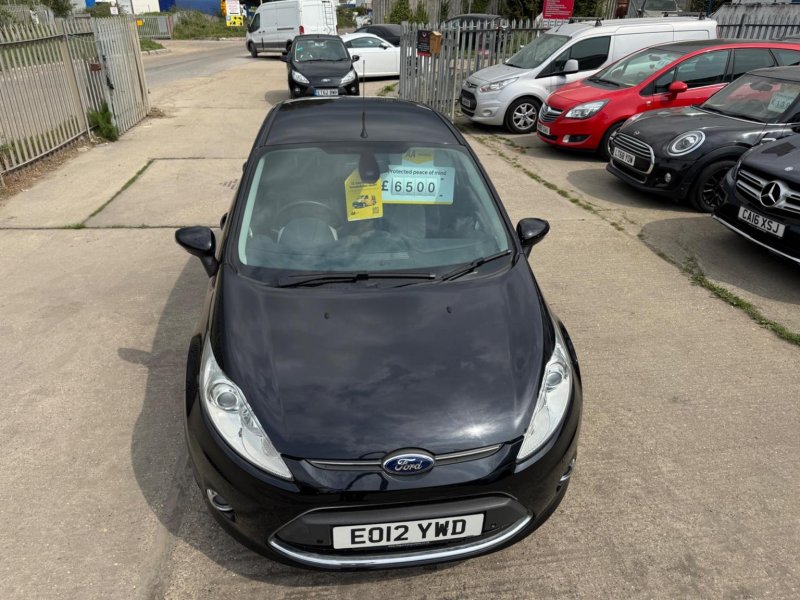 FORD FIESTA
