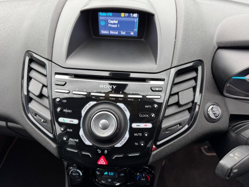 FORD FIESTA